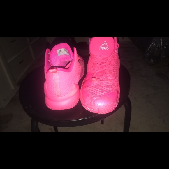 ❌SOLD❌Lou Williams Peak - Picture 3 of 3